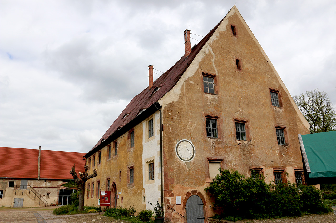 Building history